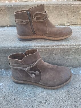 Born Brown Suede Ankle Boots Size 7.5